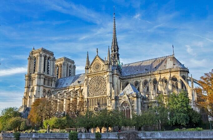 Notre dame de paris 4 october 2017 682x450