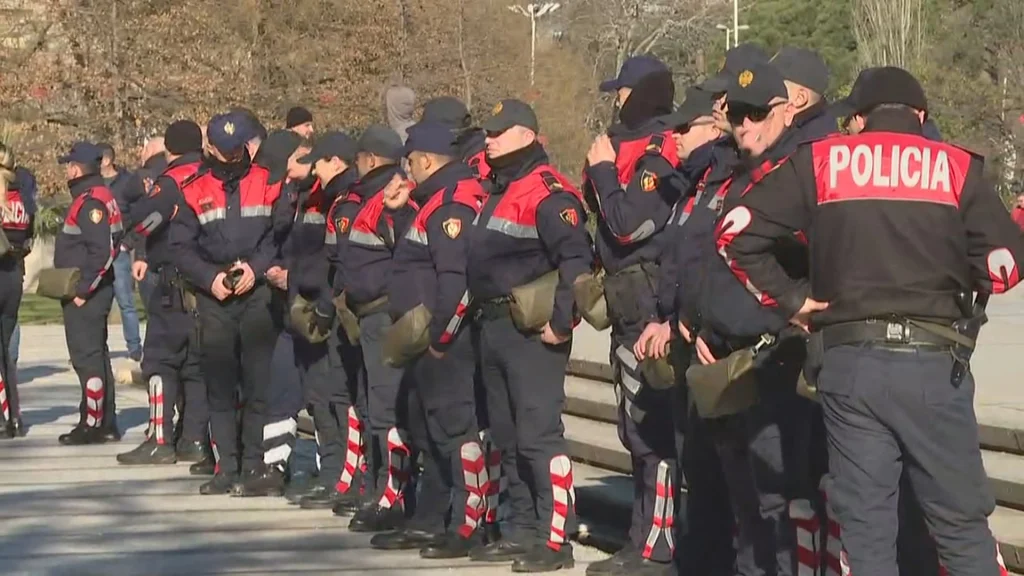 Policia protesta 1024x576