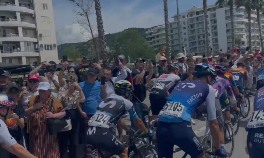 Giro ditalia ne vlore 1024x614