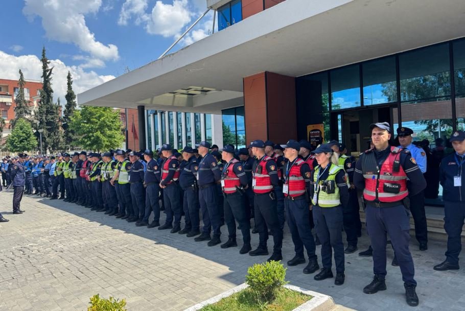 Policet