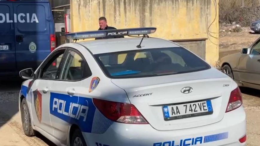 Policia 2