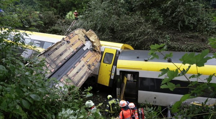 27int germany train derailment cjmz videosixteenbyninejumbo1600 696x385