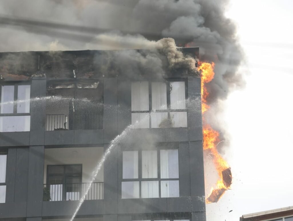 Zjarr pallat 1024x773