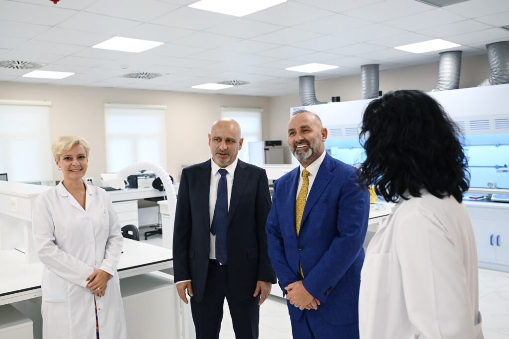 543392398 1316043113865417 3349882387967366638 n 1024x683