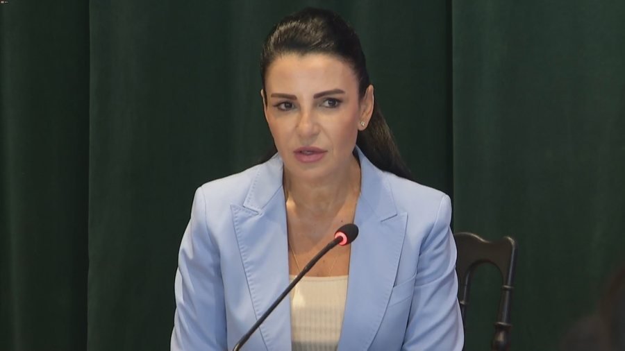 900 0 1756893504x3 shtator lajme ora 1100 cl frame 38159 423