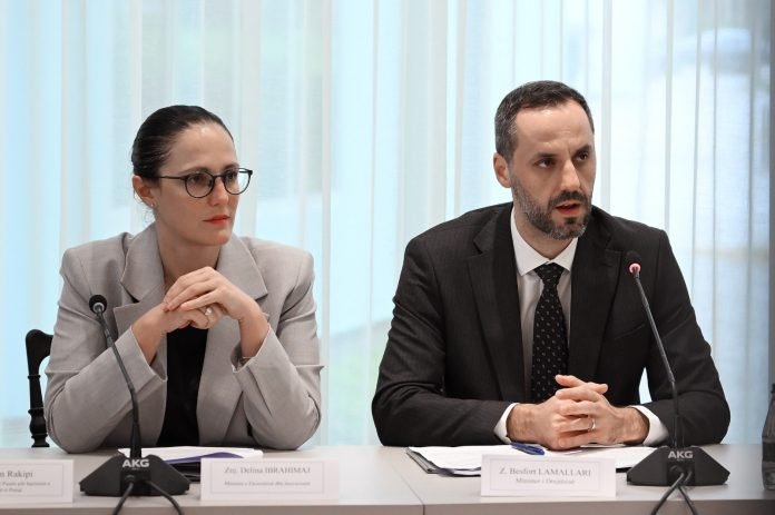 573846fe ef86 449e b159 7a9d640ad413 696x463