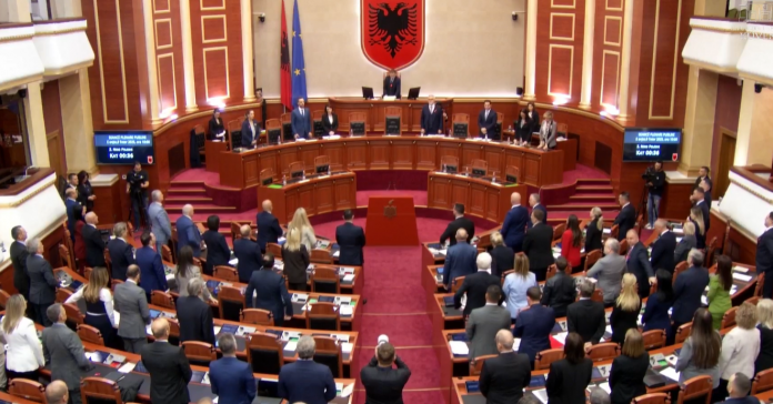 Screenshot 2 7 696x364