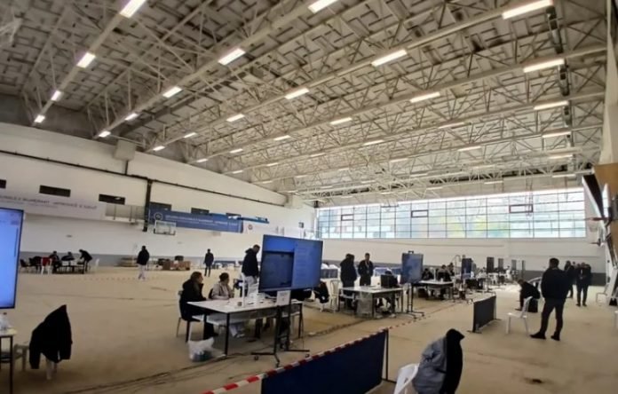 Screenshot 2 18 696x444