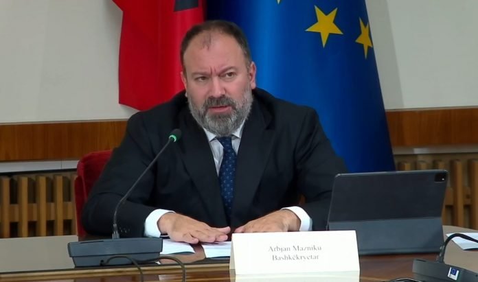 Screenshot 4 8 696x411