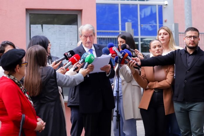 A5c8ad5e 39ec 485e 80f7 c13e445d20bd 696x463