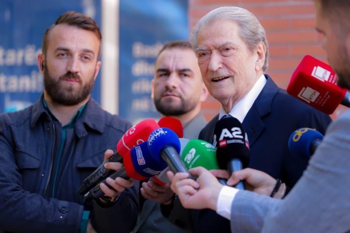 Seli berisha seli 696x464