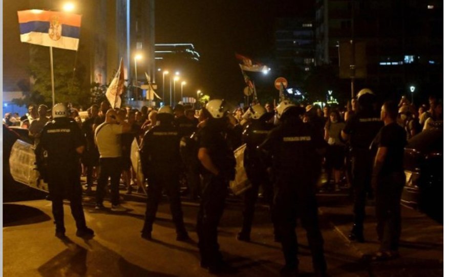 Serbi protesta incidente policia