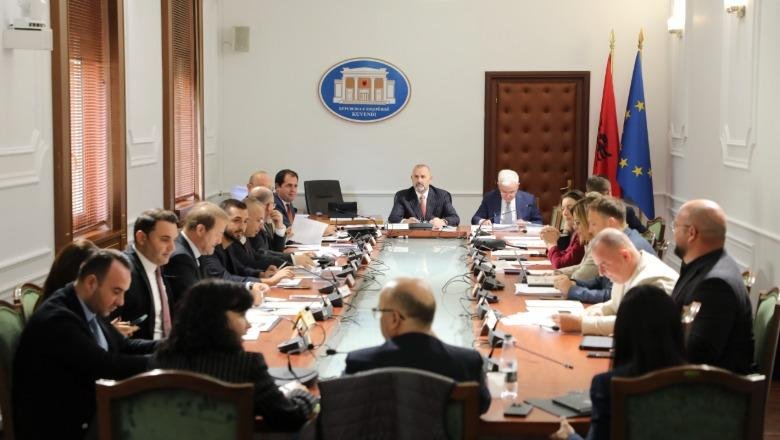 1760356810 komisioniiligjeve