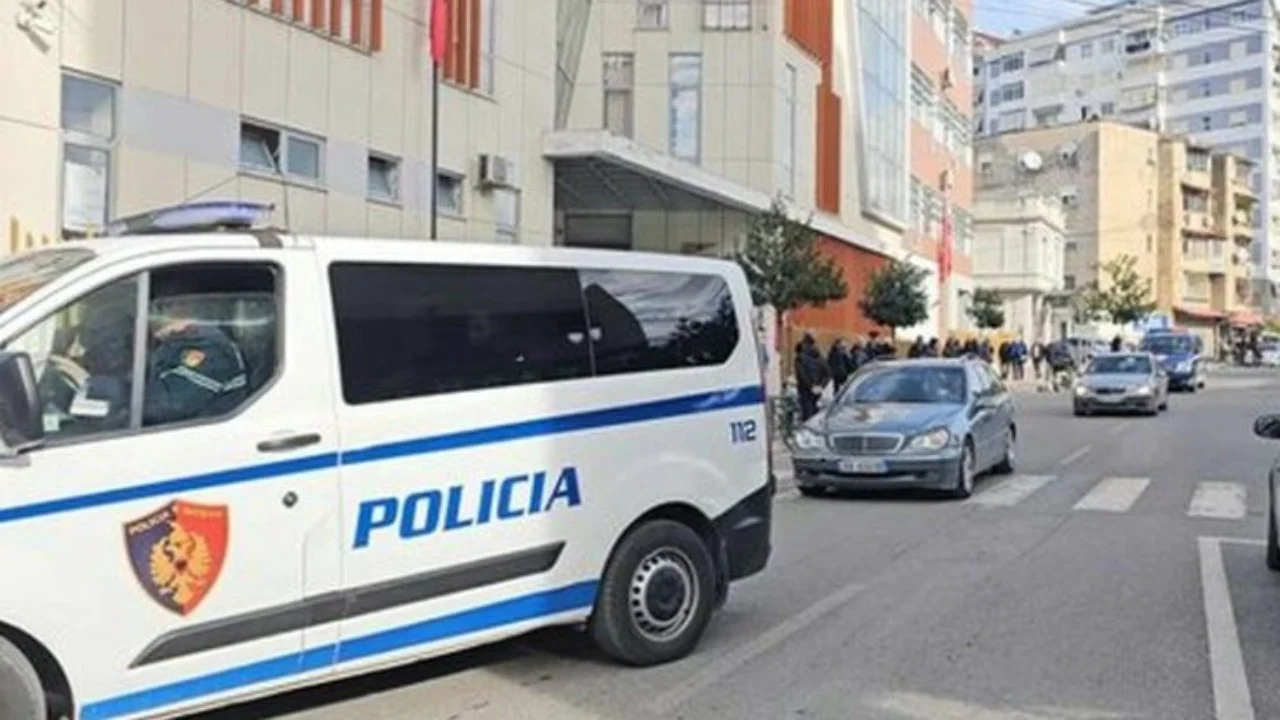 Policia elbasan 735x450 sd