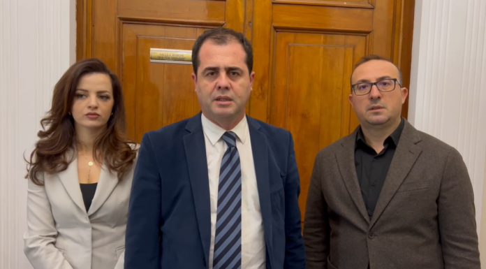 Screenshot 2025 12 26 114014 696x385