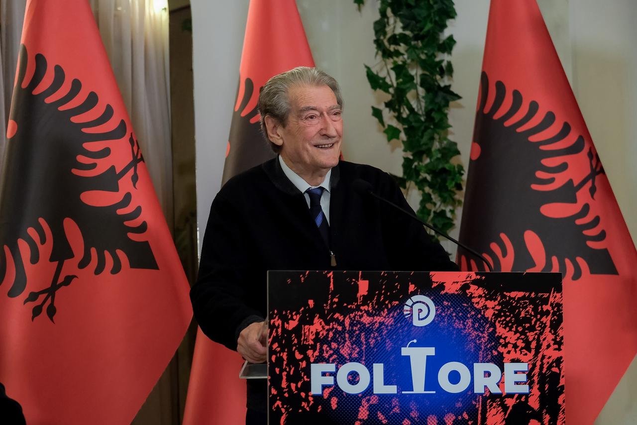 WhatsApp Image 2025 12 02 at 19.14.42