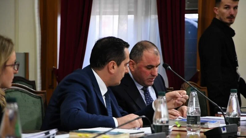 Chgjgjghjh 1 800x450