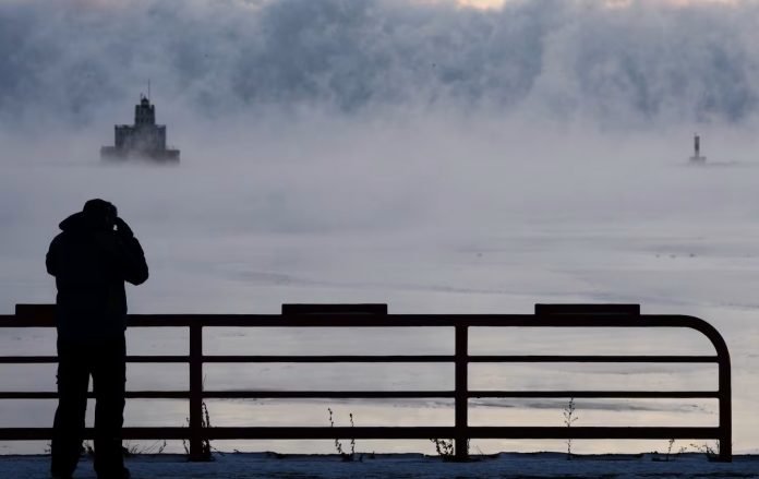 2UF6AJASOQD426BBLUMTHTEYFE 696x439