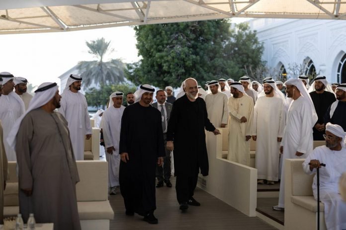 616136197 1435652471263743 3516795677467513317 n 696x464