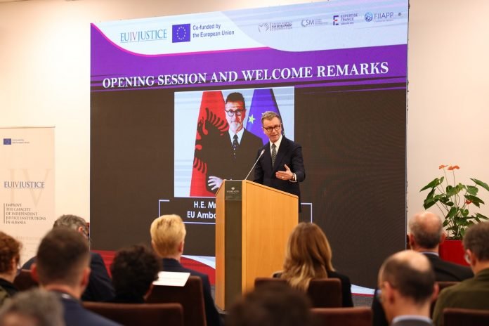 624069995 18505412860077061 2238642532875882833 n 696x464