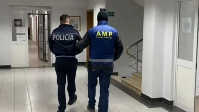 900 0 1738331263x1702455389 amp 822 696x393