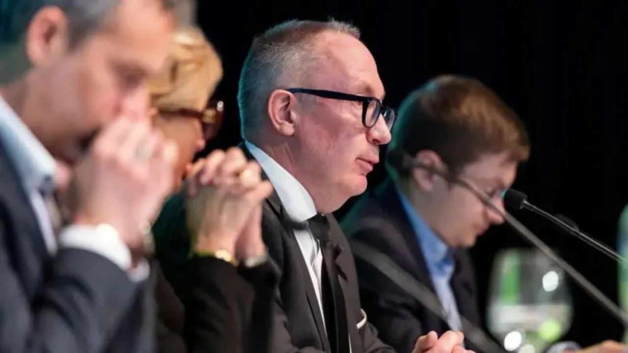 D8b12d15 2508 44b7 ab4f 8bb12b34da96 sd