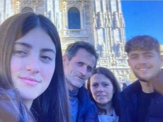 6984e4ac89791.r d.656