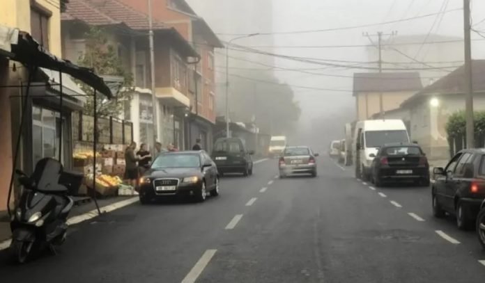 Screenshot 1 5 696x407