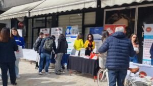 A72101e0 33aa 4699 ba02 206f88b486fe