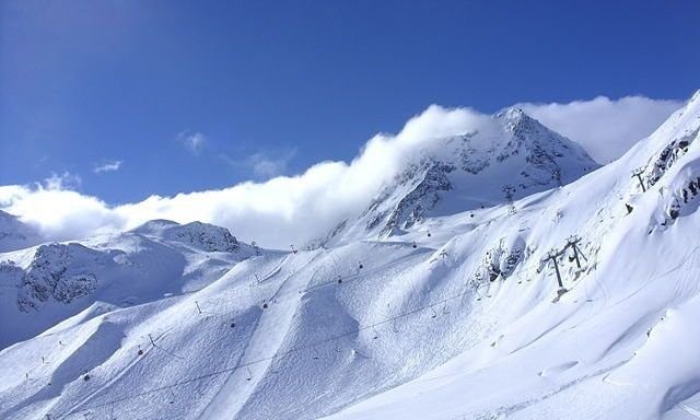 C2ac5b56 g6witdtxyaeuxcj