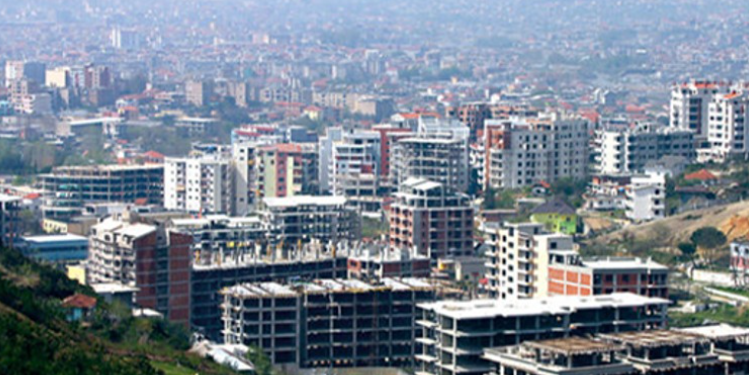 Tirana 749x375