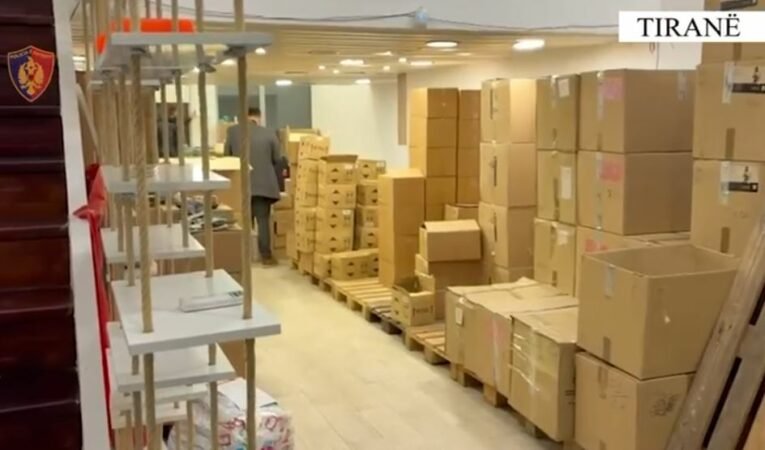 Tirane policia 3 765x450