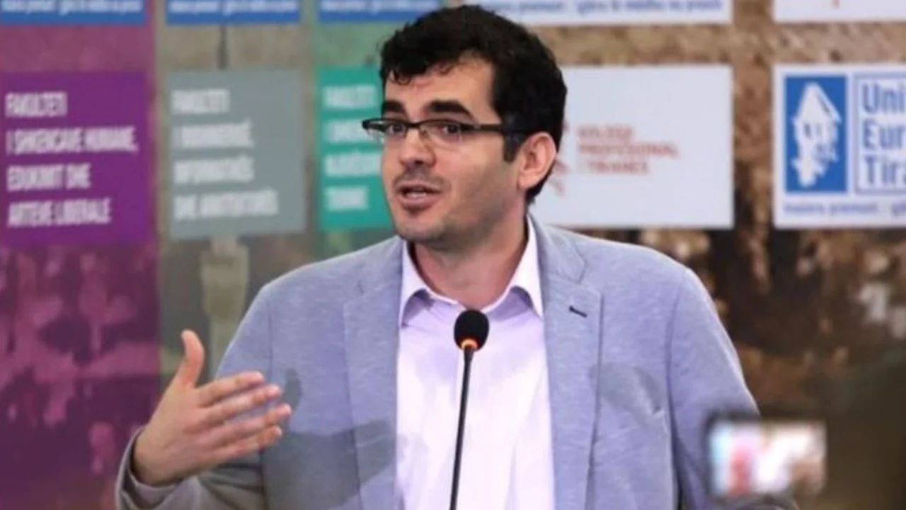 1faf89ea 0b81 42fa b04a 148570ff674d sd