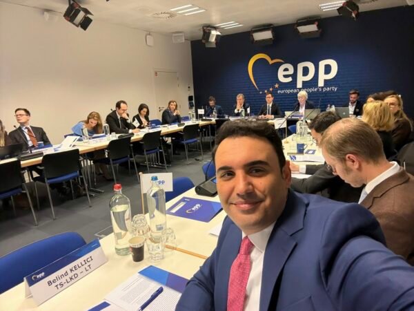 653704621 1494132598740272 8043002792891868426 n 1 600x450