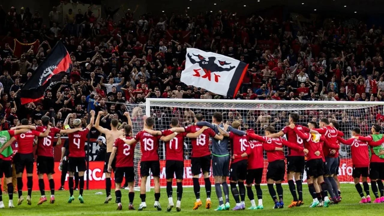 Kombetarja e Shqiperise ne futboll sd