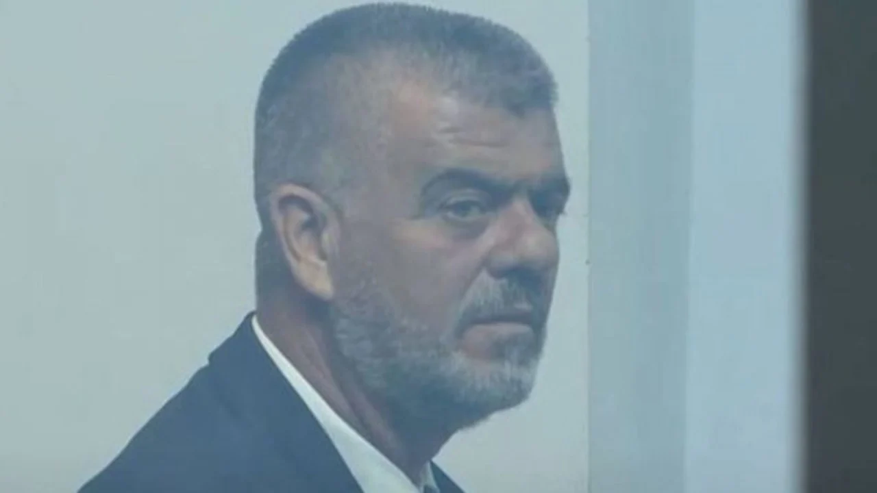 0 2025 08 07T112338 sd sd