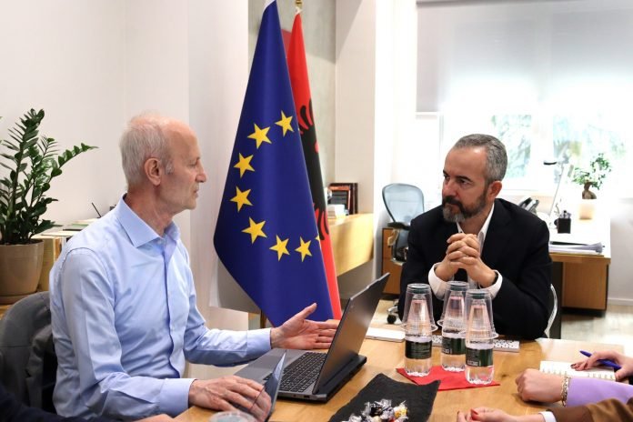 672089076 1333949008783927 6564261341336202994 n 696x464