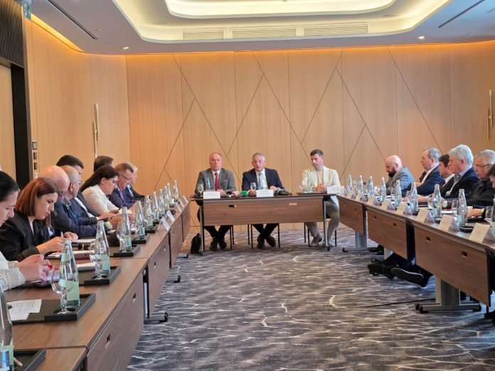 7b097971 6b02 4e82 ab01 6b5bb429823e 696x522