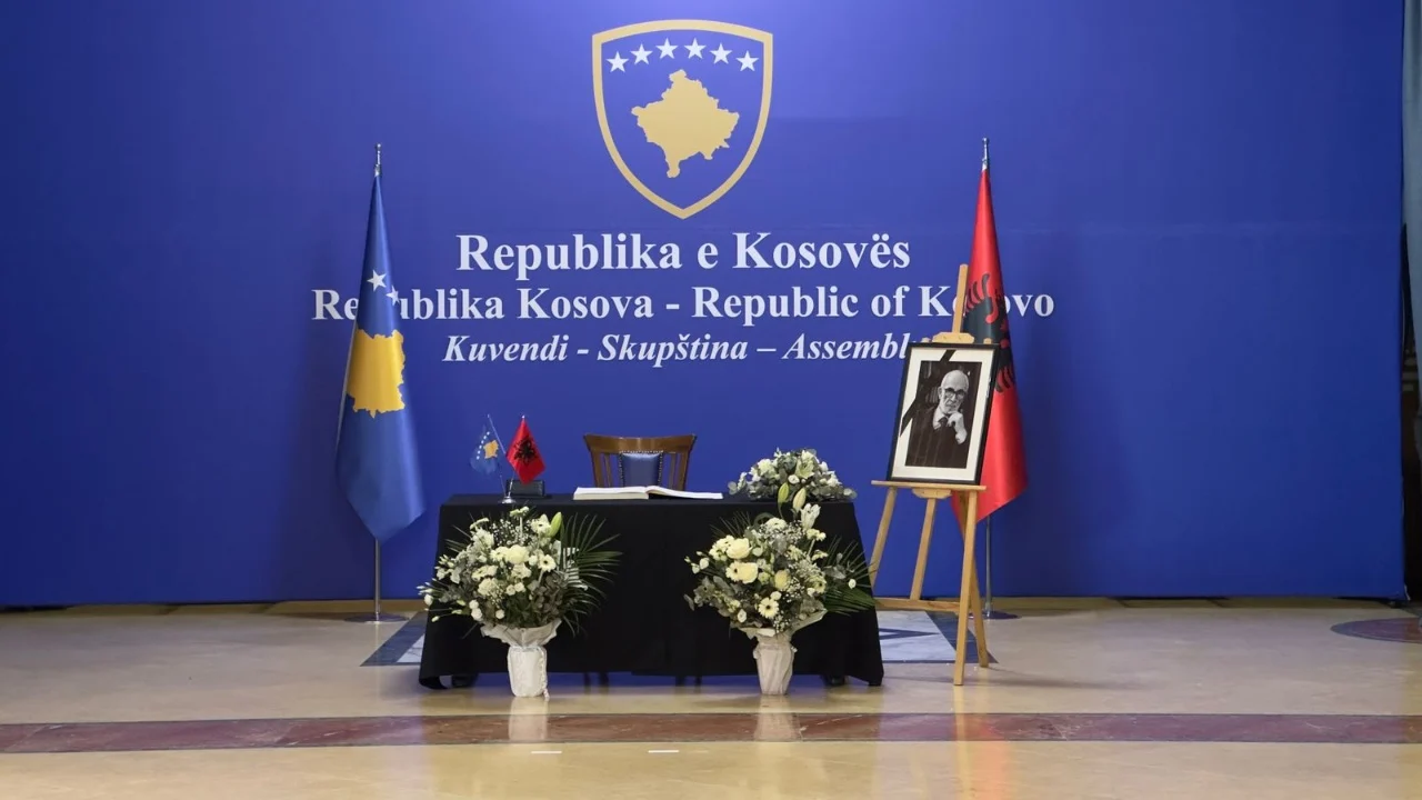 Ndarja nga jeta e akademikut Rexhep Qosja Kuvendi i Kosoves