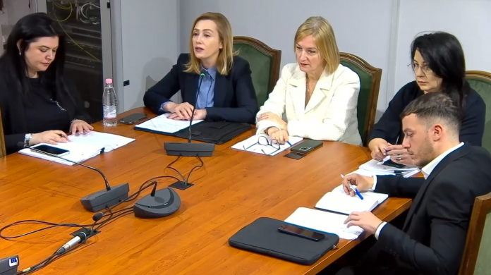 Screenshot 2026 04 21 110817 696x390