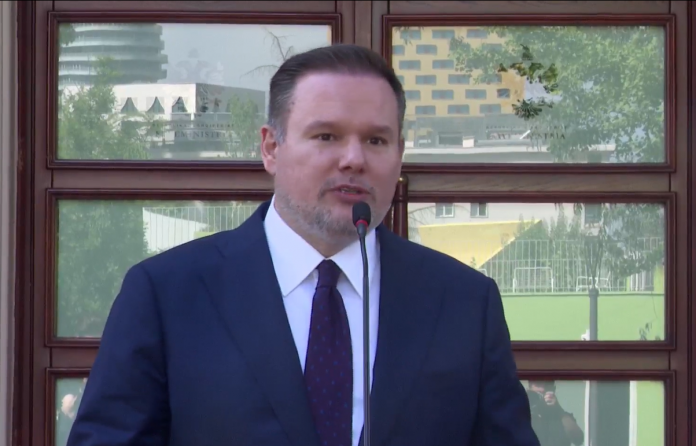 Screenshot 2026 04 24 102403 696x446