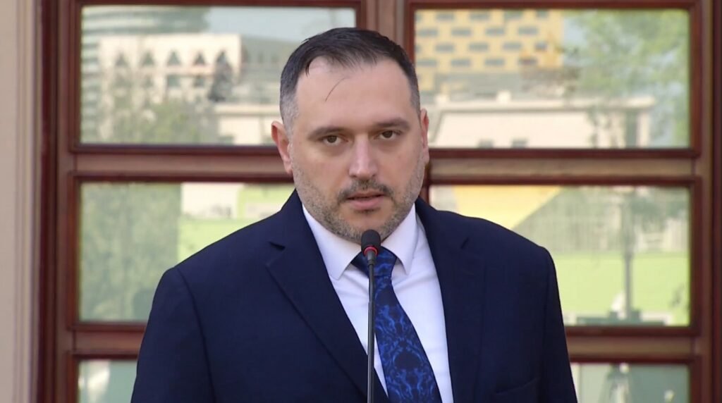 Screenshot 13 3 1024x572