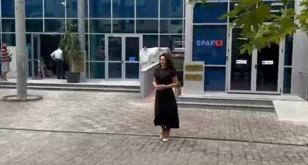 Ajola xoxa spak 600x321