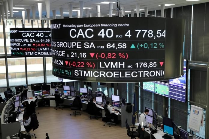 Cac40 1759738583 b54b1caa73e86c94b1caa73e8ad4b1v 696x464