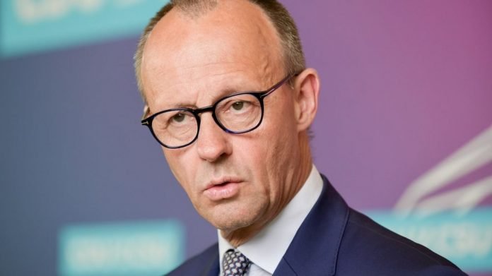 Friedrich merz 696x391