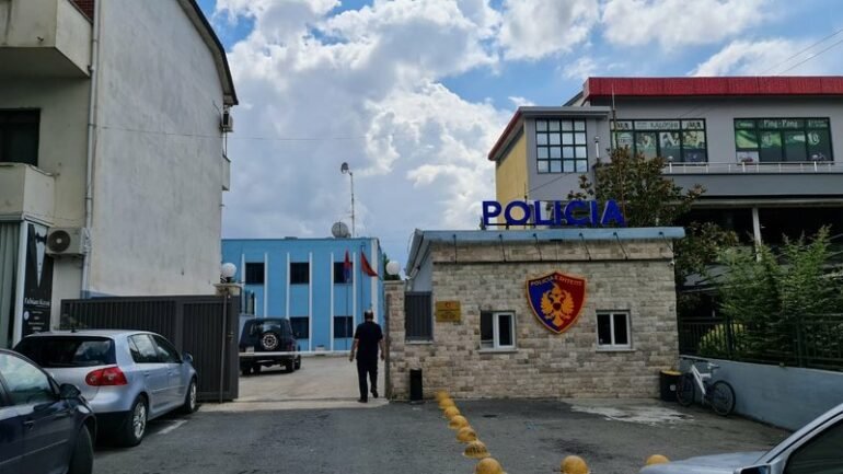 Policia kruje 770x433