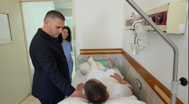 Skender hita2