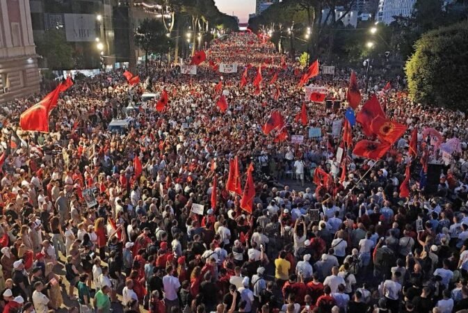 Protestaaaaaaaaaaaaaaa