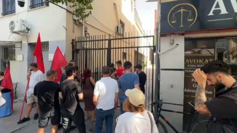 Protestaaaaaa sd 800x450