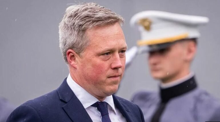 Sekretari1 770x429